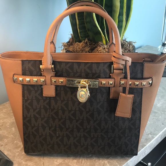 Michael Kors Handbags - Michael Kors Handbag